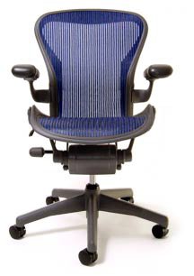 Aeron Chair Basic by Herman Miller - Graphite Frame Size B (Medium)