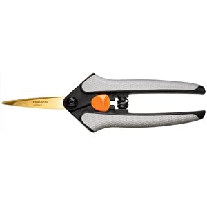 Fiskars-12-71777097-No-5-Titanium-Nitride-Softouch-Scissors