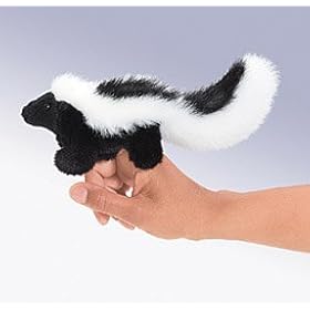  Folkmanis Mini Skunk Finger Puppet