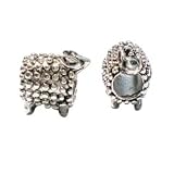 Woolly jumper? Not this porky little sheep. A single. Silver Plated, beautifully presented and very fast delivery. (2-5 days)