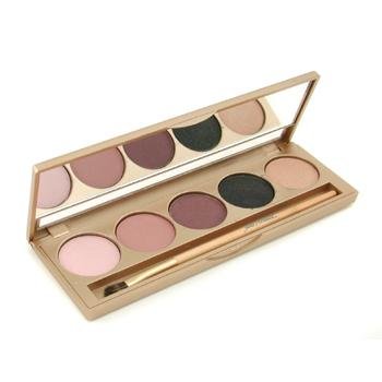 eyeshadow application