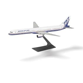 757-300 Historic Livery Snap-Together Model