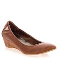 GUESS Women's Lawri Ballet Flat