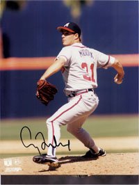 Signed Maddux, Greg (Atlanta Braves) 8x10 Photo