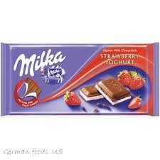 Milka - Strawberry Joghurt 100g (Pack of 3)