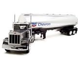Freightliner Classic XL Car Hauler 1:32 Scale Diecast Truck Model