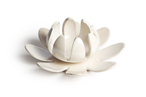Porcelain Lotus Candleholder - Pearl Cream