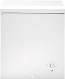 Frigidaire FFFC05M2KW 5.0 cu. ft. Chest Freezer (White)