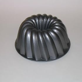 Buy Kaiser Bakeware KaiserCast Classic Mini Bundform Pan, 6.5