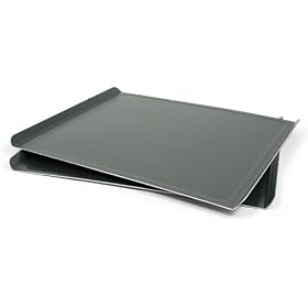 Calphalon Classic Nonstick 2 pc. Cookie Sheet Set by Calphalon