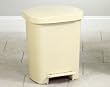 CLINTON PLASTIC WASTE RECEPTICALS 32 QT-beige Item# T-62B
