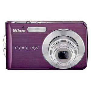 Childrens Toyshop  Photo : Nikon Coolpix S210 8MP Digital Camera with 3x Optical Zoom (Plum)