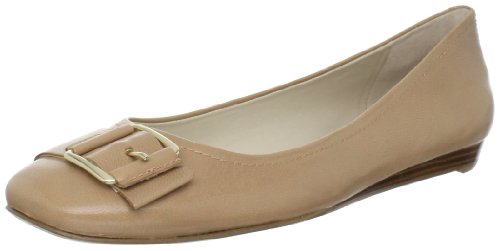 Nine West Women's Spectrum Flat