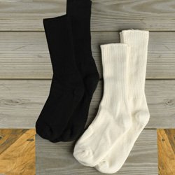 Magggie's Functional Organic Youth Crew Black Socks 6-7