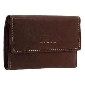 Click here to buy Fossil Brown Popstich Clutch Wallet.
