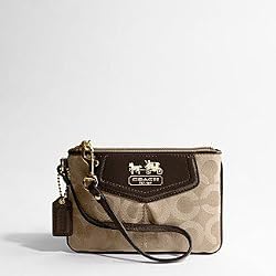 Coach Madison Op Art Signature Wristlet Bag Case for IPOD 43262 Khaki