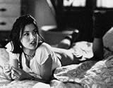 TEA LEONI 24X36 B&W POSTER PRINT