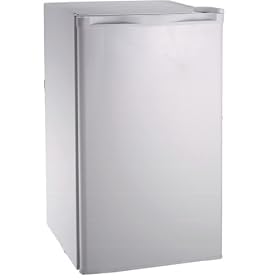 Igloo FR28WH 2.8-Cu-Ft Refrigerator, White by Igloo