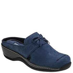 Softwalk Women's Modesto Clog with Tie