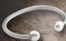 New Silver Deluxe Qray Medium Magnetic Bracelet Q-ray