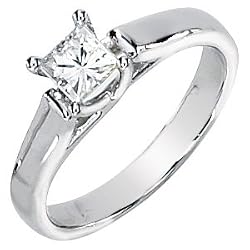 Gorgeous Princess-cut 14k White-gold 04.50MM (1/2 CT) Moissanite Solitaire Engagement Ring