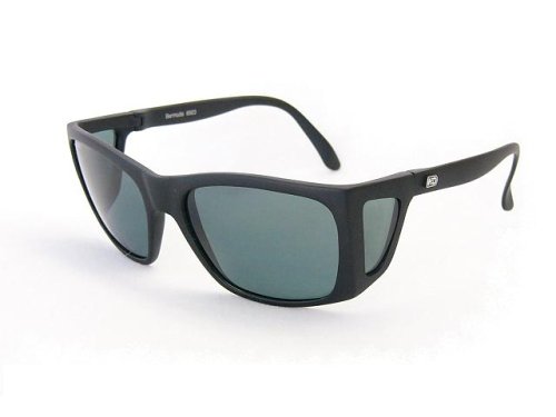 Click here to buy H2Optix Sunglasses Bermuda Matte Black Frame with Polarized Polycarbonate Grey Lenses 6923.