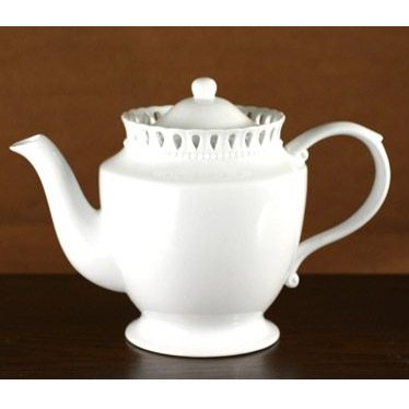VICTORIA WHITE COFFEE POT - VICTORIA WHITE PORCELAIN COFFEE POT