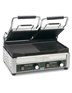Waring WDG300 Dual Section Split Smooth And Ribbed Surface Commercial Pannini/Sandwich Grill - 240V