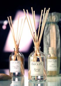 Reed Diffusers FOR WOMEN by Therepe - 8.0 oz Lavender
