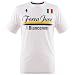 Juventus Turin T-Shirt Core, offizielles Nike Lizeznzprodukt, 100% Baumwolle. Das Juventus FC Core 
M�nner-T-Shirt: Komfort mit Teamstolz Ob im Stadion oder in der Freizeit: hier z�hlt nur die 
Tradition. Mit einer Verbeugung vor einer Geschichte gro�er Siege pr�sentiert sich das Juventus FC 
Core M�nner Fu�ball-T-Shirt in bequemer Standardpassform mit einem klassischen Team-Aufdruck. - 
Gerippter Rundhalsausschnitt mit Nackenbesatz auf der Innenseite f�r eine bequeme Passform - Die 
Standardpassform ist weder zu eng noch zu locker. - Teamabzeichen auf der Vorderseite - Siebdruck 
auf der Vorderseite und auf dem linken �rmel - Material: 100 % Baumwolle - Waschmaschinenfest