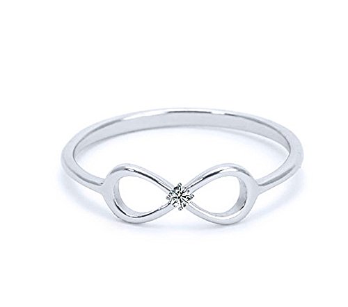 925 Sterling Silver Infinity Ring With High Quality CZ Stone in Centered
