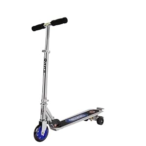 Razor Carver Kick Scooter with Trucks by 