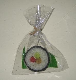 100% Beeswax Candles - Single Sushi Candles! - With Seaweed on the Outside!