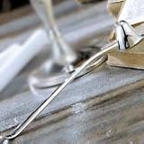 CANDLE SNUFFER