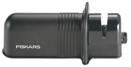 Childrens Toyshop  Heimwerken : Fiskars 120000/1270020 Axt- und Messerschärfer mit Keramikschleifkopf
