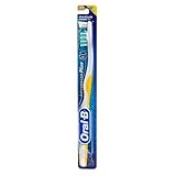 Oral-B 662848 ADVANTAGE PLUS 40 (6 Manual Toothbrushes), Medium #34 (mixed colors)