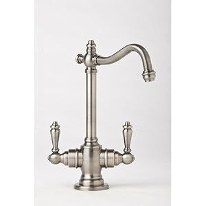 Annapolis Hot and Cold Water Filtration Faucet with Lever Handle Finish: Antique Brass
