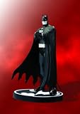 Batman Black and White Statue Brian Bolland