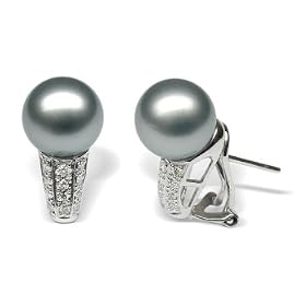 18K white gold Eunice Silver Tahitian cultured pearl and diamond earring by