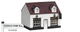 Hornby N8748 N-Gauge Masons Arms - Pub Lyddle End Town Life