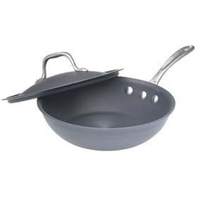 Calphalon Commercial Hard-Anodized 9-Inch, 2-Quart Chef's Skillet with Lid by Calphalon
