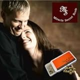 マカ、ガラナなどスゴイ成分をギュっと詰め込みました！『ミラクルシークレット　ボム』