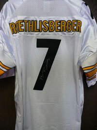 Signed Roethlisberger, Ben (Pittsburgh Steelers) Authentic Steelers Jersey