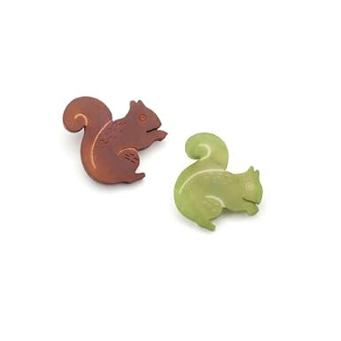 Squirrel Brooch (Assorted Colours)