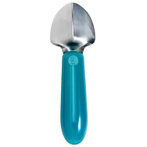 Arta Brio Citrus Reamer, Black Stainless Steel by Arta