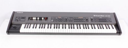 Roland V-Combo VR-700