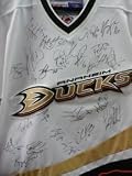 Signed Ducks, Anaheim (2006-07 Stanley Cup Champions) Anaheim Ducks Jersey by the 2006-07 Stanley Cup Team