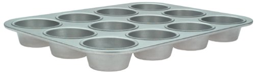 Chicago Metallic Commercial 12-Cup Muffin Pan