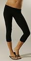 Black capri leggings womens. Size M / L