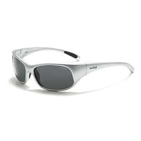 Click here to buy Bolle Kids Recoil Junior Sunglasses.